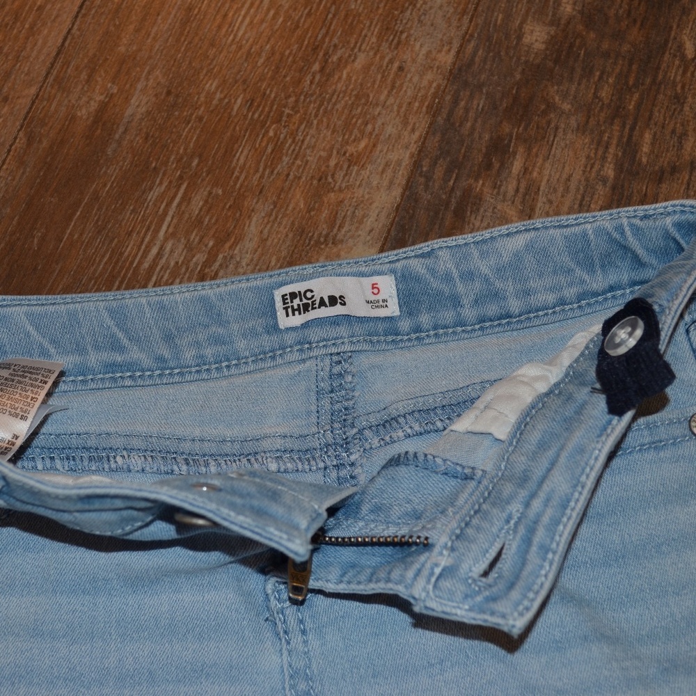 Epic Threads - Jean Shorts - Picture 3 of 4